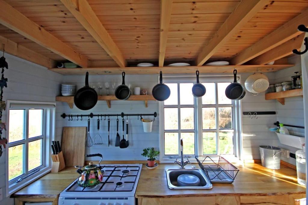 Tiny House On Isolated Farm By The Cornish Coast Βίλα Bude Εξωτερικό φωτογραφία
